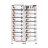 Batterie Deye BOS-G Pro, deux racks 19 pouces remplis de modules blancs reliés par des câbles orange