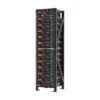 Batterie Dyness HV51100 : modules noirs empilés dans une baie PowerRack HV4 sous le BDU100