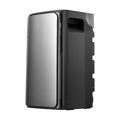 Batterie EcoFlow STREAM AC vue de trois quarts, façade argentée et flanc noir à poignée