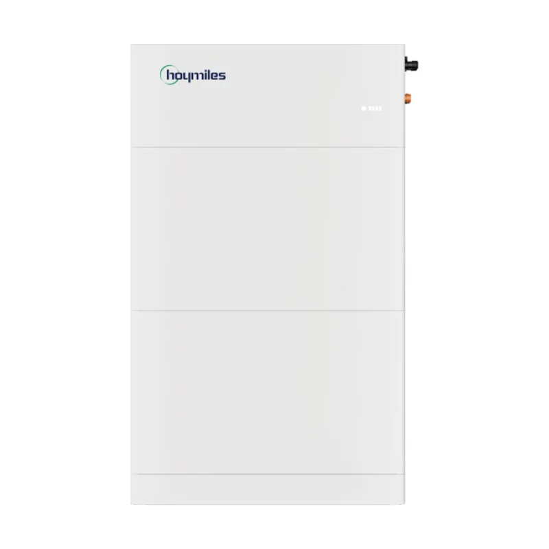 Batterie Hoymiles LB-S-G2 : colonne blanche de modules empilés avec boîtier de commande