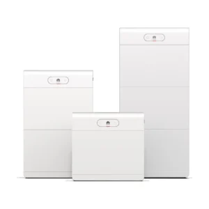 Batteries solaires Huawei LUNA2000-S1 en trois hauteurs