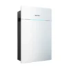 Batterie Sungrow SBS050, boîtier plat blanc à liseré lumineux bleu, vue de trois quarts
