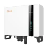 Onduleur batterie Solis S6-EA3P triphasé, boîtier blanc avec bandeau noir à voyants