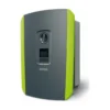 Onduleur hybride Kostal PLENTICORE plus G2, boîtier gris à flancs vert anis avec écran