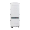 Onduleur hybride SolarEdge SE10K-RWS StorEdge triphasé, boîtier blanc vertical avec bandeau gris SolarEdge