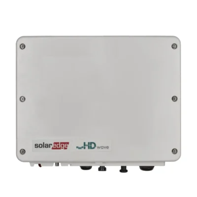 Onduleur SolarEdge Home Wave monophasé, boîtier blanc carré avec logos SolarEdge et HD-Wave