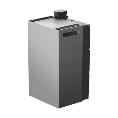 Batterie d'extension EcoFlow STREAM vue de trois quarts, caisson argenté avec poignée et connecteur d'empilage